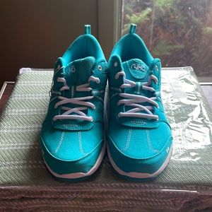 Ryka turquoise sneaker